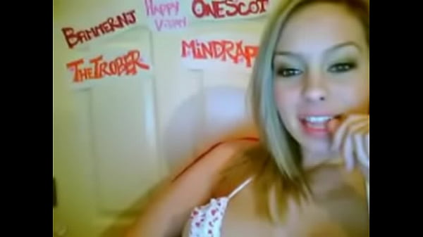 Short cam show I cutted my hairHope you enjoy it