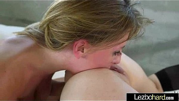 (Cali Sparks & Kelly Greene) Horny Lesbians Girls Play In Hot Scene On Tape mov-07