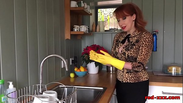 Horny mature redhead with big tits stuffing her pussy with a big black dildo – Free HD Porn Video