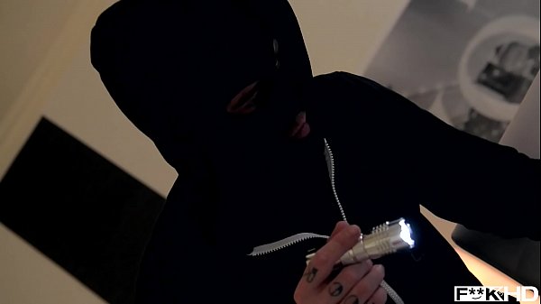 Deep and hard ass fucking makes teen maid Isabella Lui cum instantly over big cock – Free HD Porn Video