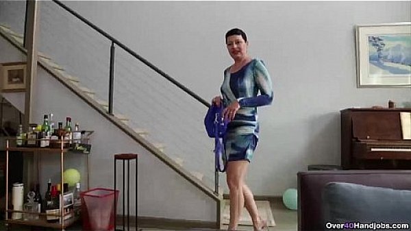 over40-Short-haired milf POV handjob – Free HD Porn Video