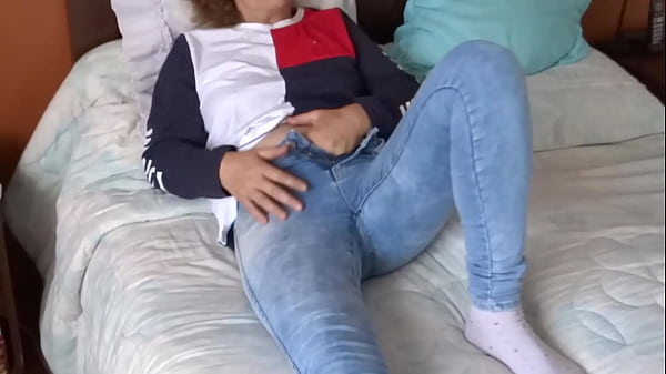 My husband's friend jerks off while he masturbates me and fills my ass with milk, delicious cumshot – Free HD Porn Video