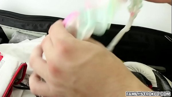 Ally Berry loves to fuck large penis