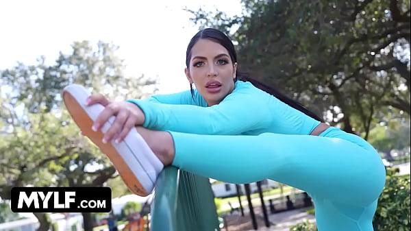 Fit And Thick Milf Alexa Payne Gets Her Pretty Face Covered With Cum After Sweaty Workout - Mylf – Free HD Porn Video