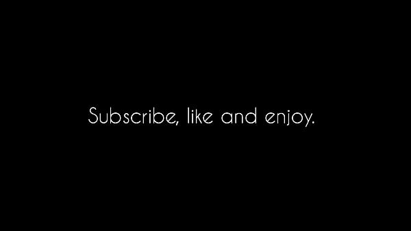 I fuck my girlfriend on all fours while she plays on her cell phone – Free HD Porn Video