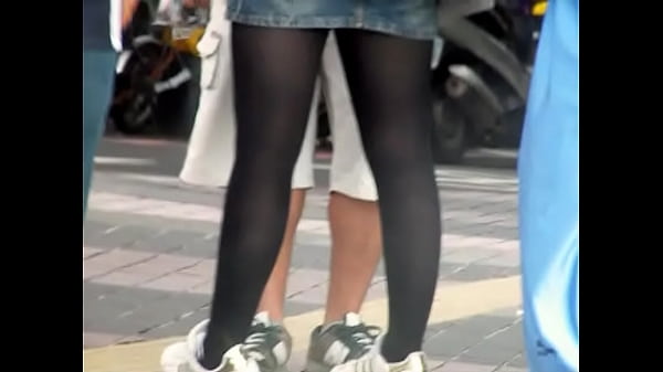 black pantyhose miniskirt – Free HD Porn Video