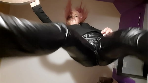 Sexy foot fetish from sexy lady with pink hair – Free HD Porn Video