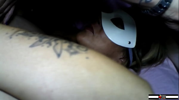 Mature bisexuals come squirting and love to fuck with hard cocks