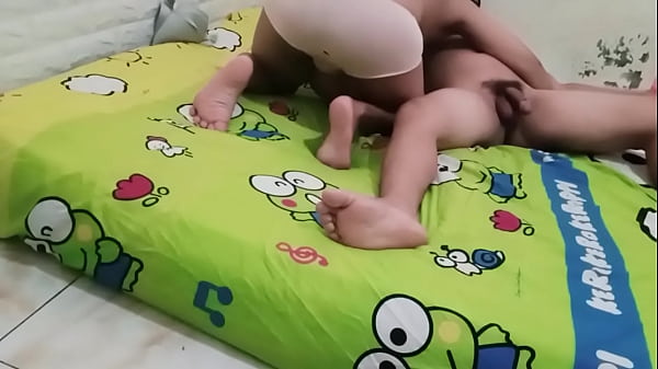 The Meatball Man Fucks Lura's Wife Until he's addicted – Free HD Porn Video