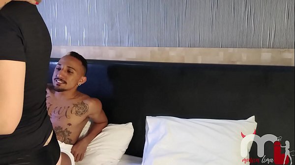 The dwarf and his two blondes. – Free HD Porn Video