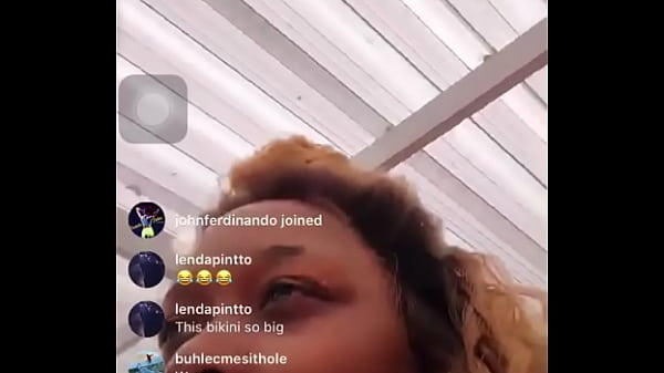 African queen boobs