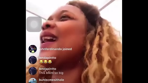 African queen boobs