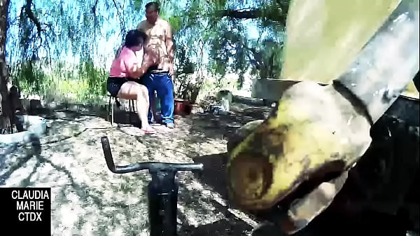 They eat cocks better outdoors