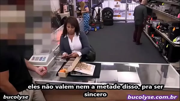 WOMAN HAVE SEX WITH STORE OWNER.