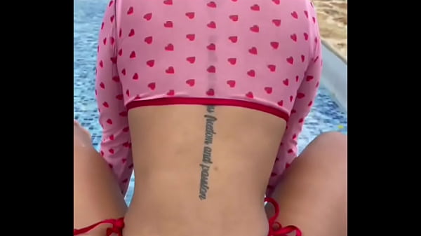 A little fuck in the pool – Free HD Porn Video