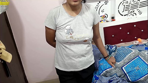 Step sister caught romancing with servant then step brother blackmailed and fucked her, Hindi sex video – Free HD Porn Video