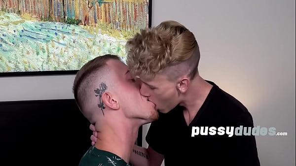 Gay Twink With Trans Man – Free HD Porn Video