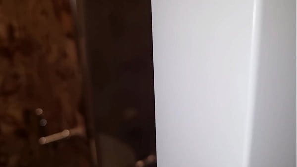 AMATEUR | CUMSHOT HANDJOB - HUGE COCK SQUIRTS LOTS OF CUM