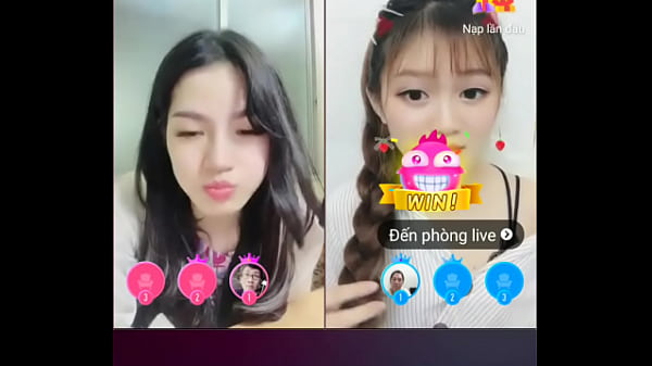 2 singing together on Uplive – Free HD Porn Video
