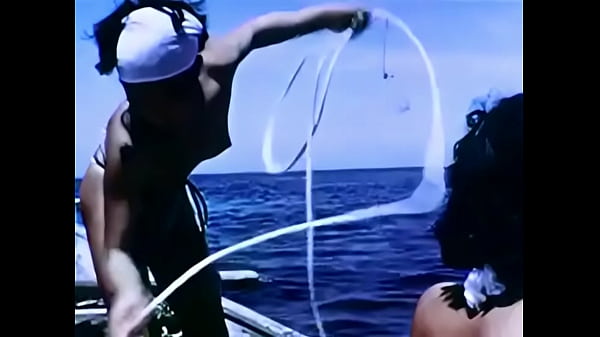 Japanese woman swimming – Free HD Porn Video