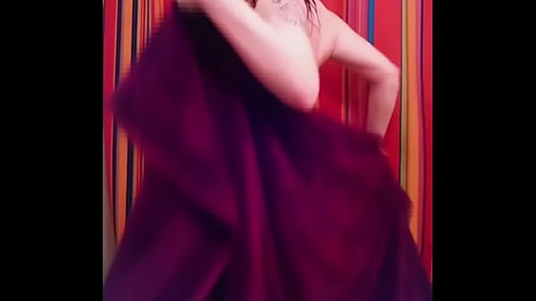 Young Woman Showering And Fingering Herself – Free HD Porn Video