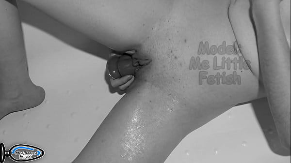 Strong Orgasm In The Bathroom Caused A Real Squirt She Peed During Orgasm, My First Squirt – Free HD Porn Video