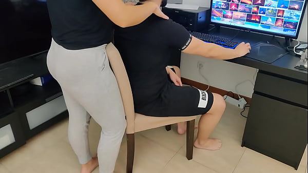 mature gives her stepson a handjob while watching porn – Free HD Porn Video