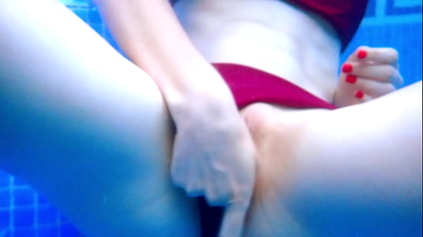 Ariel Ortiz loves to swim in the pool, while her neighbor watches her masturbate. She is a sexy redhead, who loves to be watched in the pool – Free HD Porn Video