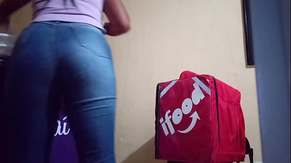 Married working at the açaí store and gave it to the iFood delivery man – Free HD Porn Video