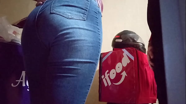 Married working at the açaí store and gave it to the iFood delivery man – Free HD Porn Video