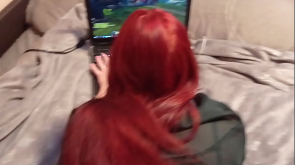 Fucked Doggystyle Cutie Girl While She Plays WoW – Free HD Porn Video
