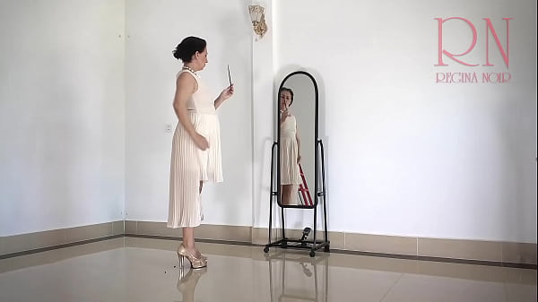 HALLOWEEN 2022 Nude witch Regina Noir and Magic Mirror – Free HD Porn Video