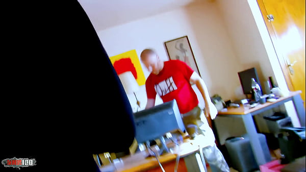 Larry's Comeback with Hairy MILF Lady Margaux in Raw Bedroom Action – Free HD Porn Video