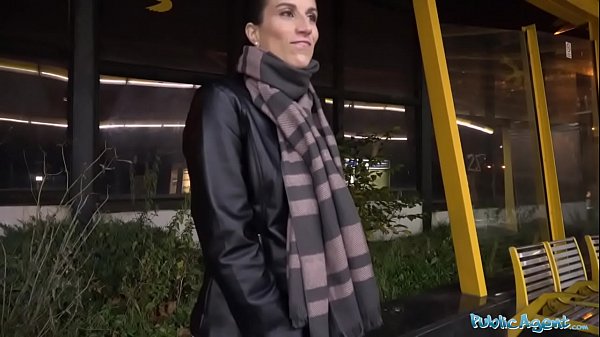 Public Agent Night time outdoor sex at the station – Free HD Porn Video
