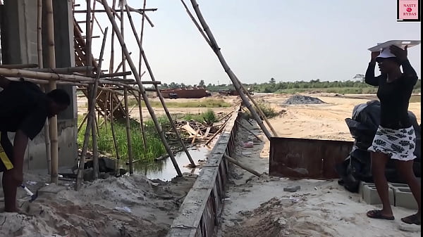 I HAD SEX WITH A SACHET WATER HAWKER IN A CONSTRUCTION BUILDING IN LAGOS