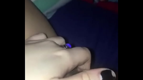 teen fingering her fat pussy