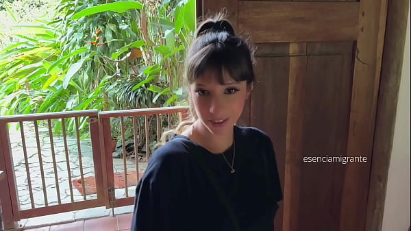 Daddy's babysitter is at home, can you help me experience something?