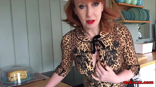 Busty redhead mature Red XXX fucks a big black dildo – Free HD Porn Video