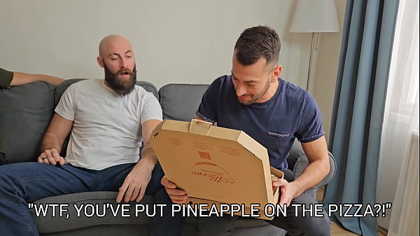 Pizza Delivery, Piss Bille Star 3on1, DP, DAP and messy cum in mouth-NEW – Free HD Porn Video