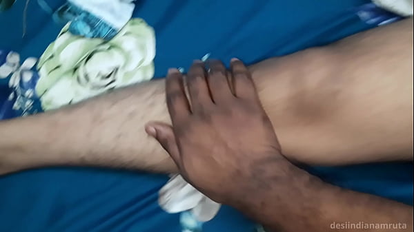 Indian Desi Cute Lady fall sick. Dewar Stripping Her Dress and Checking Temperature of Pussy, Anal, Armpit. – Free HD Porn Video