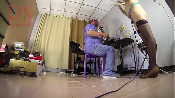 A naked maid is cleaning up in an stupid IT engineer's office. Real camera in office. 3 – Free HD Porn Video