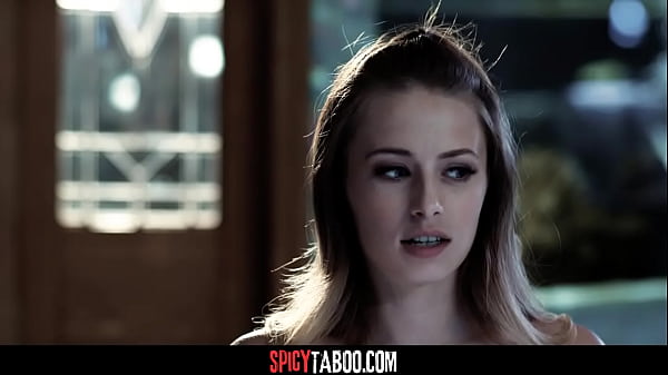 Virgin babe ask her geek friend to fuck her pussy