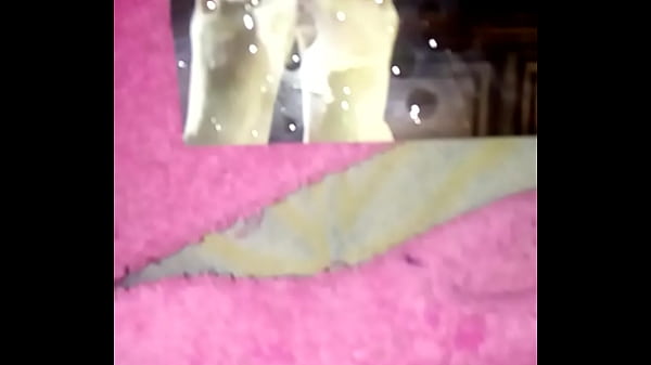 Diamond cum feet photo