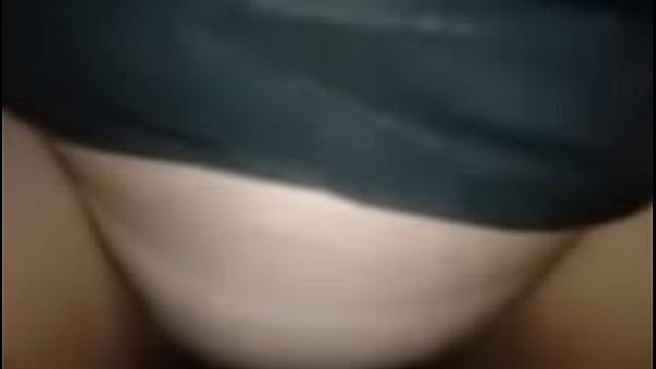 Fucking the pussy of a Thai nurse