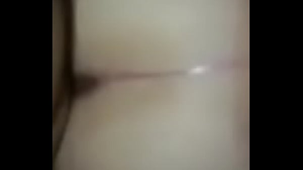 eating on all fours