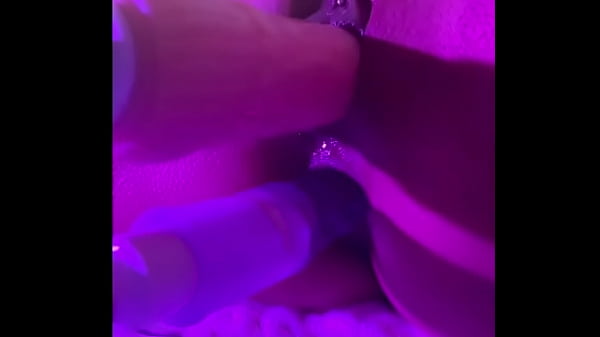 Double penetration solo machine – Free HD Porn Video
