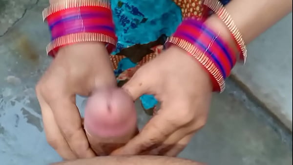 Girlfriend caught naked in bathroom – Free HD Porn Video