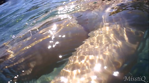 Swimming Voyeur