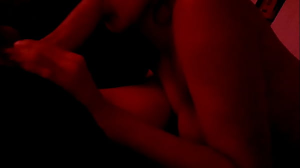 Que rico le chupo el pene a este joven que me dejaron a cuidar – Free HD Porn Video