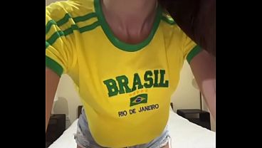 My friend with big boobs is wearing short shorts – Free HD Porn Video